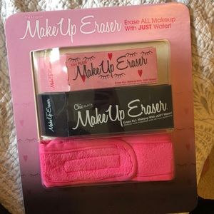 Makeup eraser